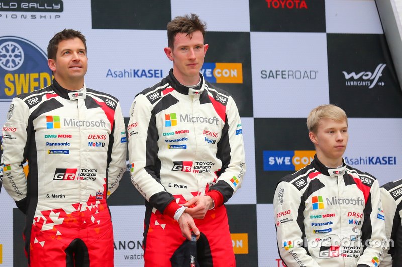 Podio: Il vincitore Elfyn Evans, Scott Martin, Toyota Gazoo Racing WRT Toyota Yaris WRC, Kalle Rovanperä, Toyota Gazoo Racing