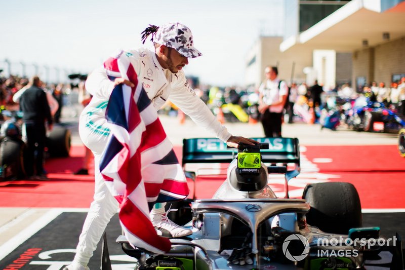 Lewis Hamilton feiert seinen sechsten WM-Titel