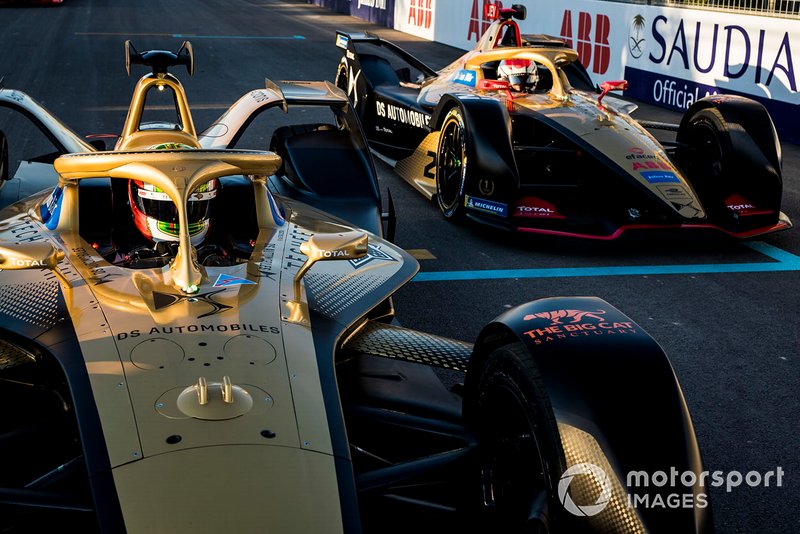 Antonio Felix da Costa, DS Techeetah, DS E-Tense FE20 ahead of Jean-Eric Vergne, DS Techeetah, DS E-Tense FE20 on the grid