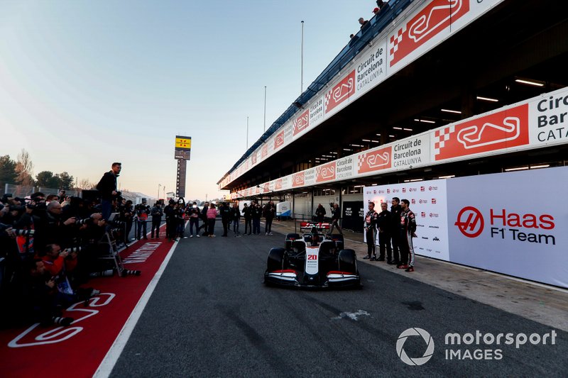 Romain Grosjean, Haas F1 Team and Kevin Magnussen, Haas F1 Team at the unveiling of the Haas VF-20