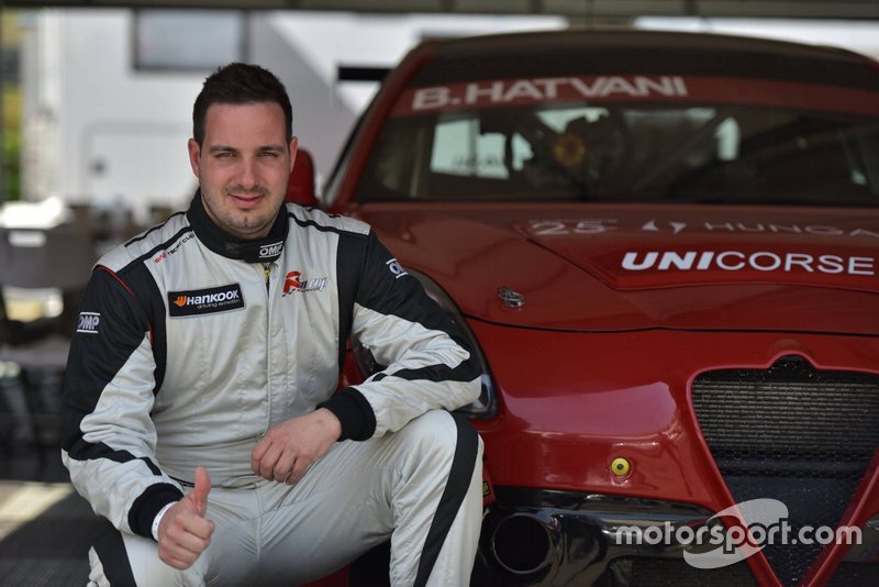 Bálint Hatvani, Team Unicorse, Alfa Romeo Giulietta TCR