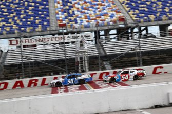 Chase Briscoe, Stewart-Haas Racing Ford leads Kyle Busch, Joe Gibbs Racing Toyota