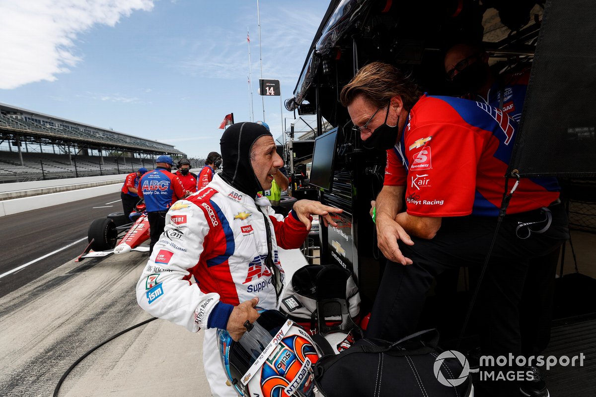 Tony Kanaan, A.J. Foyt Enterprises Chevrolet