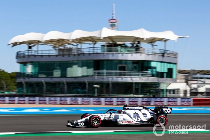 Daniil Kvyat, AlphaTauri AT01