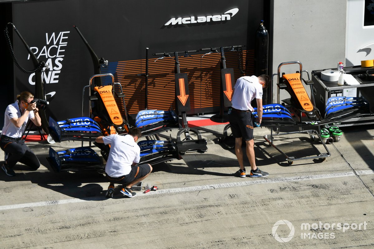 Alas delanteras de McLaren MCL35