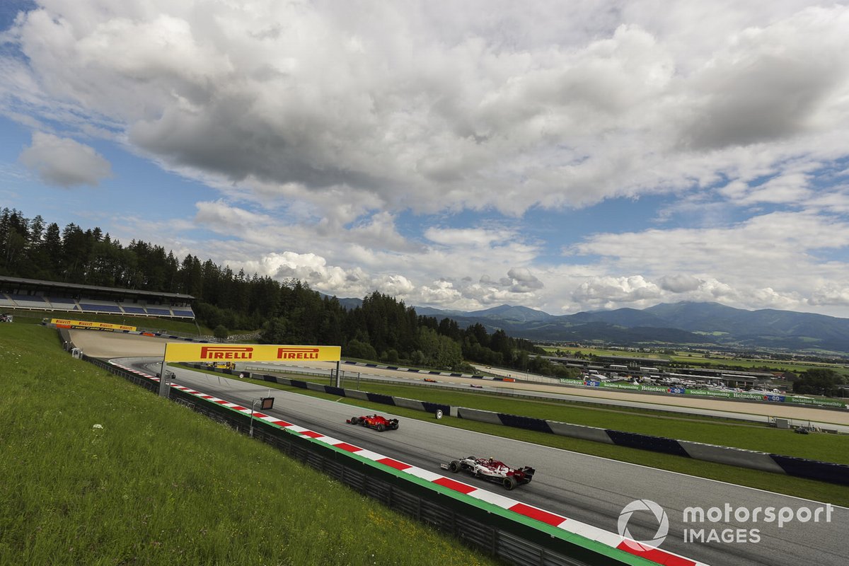 Sebastian Vettel, Ferrari SF1000, Antonio Giovinazzi, Alfa Romeo Racing C39