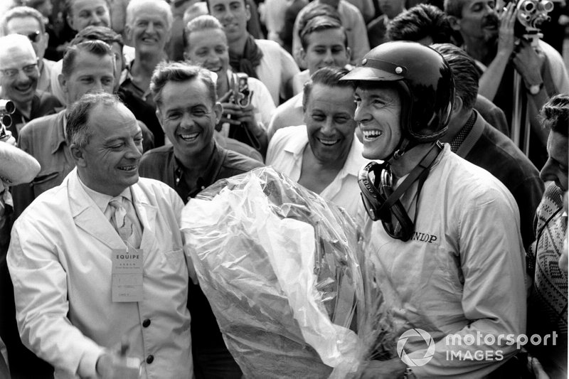 1962 GP Francji: Race winner Dan Gurney, Porsche 804