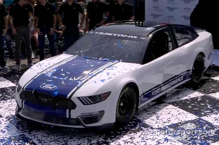 2019 Monster Energy NASCAR Cup Series Mustang