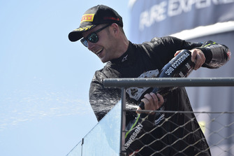 1. und Weltmeister: Jonathan Rea, Kawasaki Racing