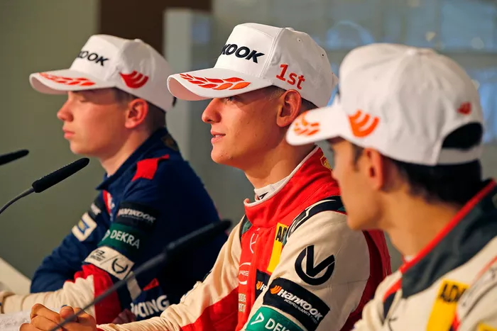 Conferenza stampa, Robert Shwartzman, PREMA Theodore Racing Dallara F317 - Mercedes-Benz, Mick Schumacher, PREMA Theodore Racing Dallara F317 - Mercedes-Benz, Alex Palou, Hitech Bullfrog GP Dallara F317 - Mercedes-Benz