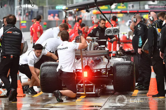 Lewis Hamilton, Mercedes AMG F1 W09