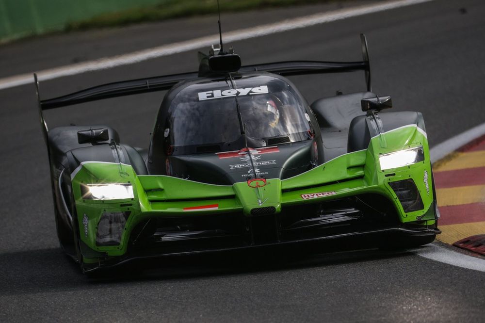 #4 Floyd Vanwall Racing Team Vanwall Vandervell 680: Tom Dillmann, Esteban Guerrieri, Jacques Villeneuve