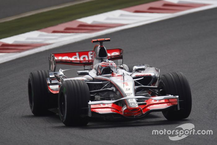 McLaren MP4-22 (2007)