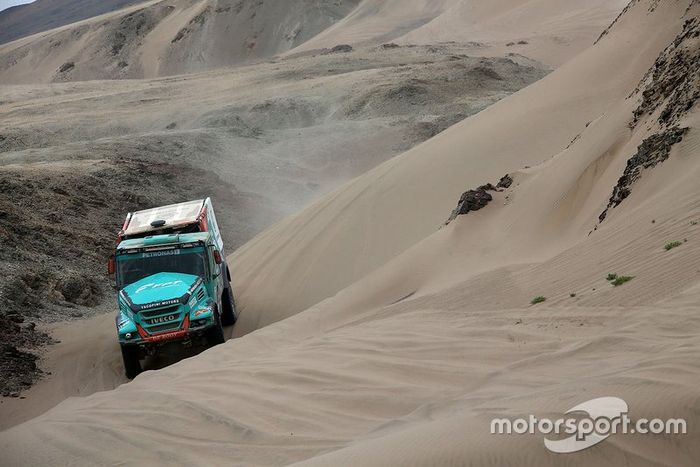 #505 Team De Rooy Iveco: Federico Villagra, Ricardo Torlaschi, Adrian Yacopini