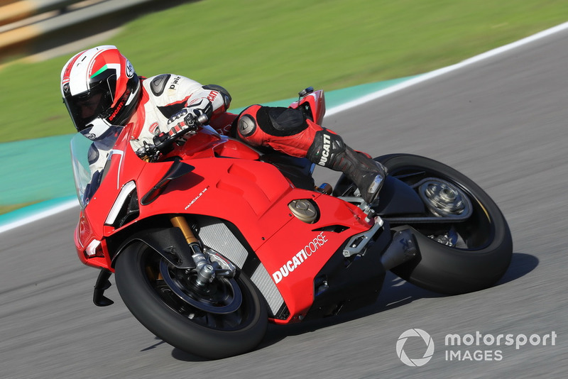 Ducati Panigale V4 R