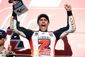 Podium: racewinnaar Marc Marquez, Repsol Honda Team