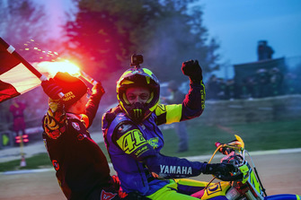 Valentino Rossi e Franco Morbidelli, festeggiano la loro vittoria
