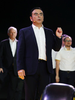 Carlos Ghosn, 雷诺集团主席