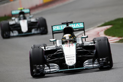 Lewis Hamilton, Mercedes AMG F1 W07 Hybrid