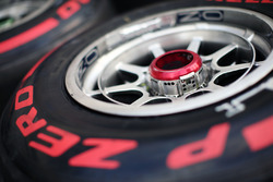 Pirelli tyres