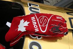 Gloves of James Hinchcliffe, Schmidt Peterson Motorsports Honda