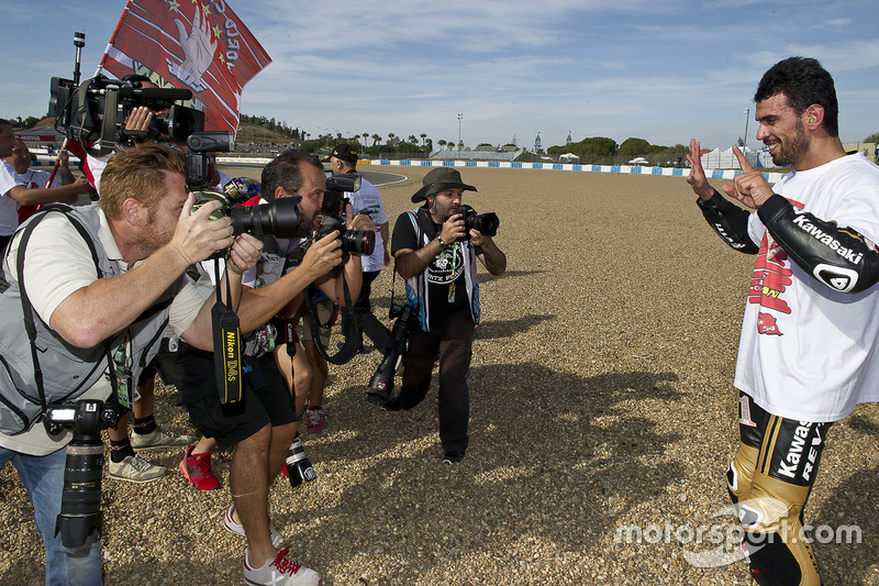 Race winner Kenan Sofuoglu, Puccetti Racing