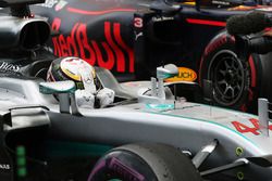 Race winner Lewis Hamilton, Mercedes AMG F1 W07 Hybrid celebrates in parc ferme