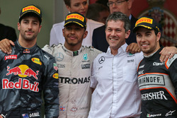 The podium,: Daniel Ricciardo, Red Bull Racing, second; Lewis Hamilton, Mercedes AMG F1, race winner; Sergio Perez, Sahara Force India F1, third