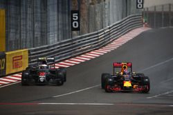 Jenson Button, McLaren Honda F1 Team MP4-31 and Max Verstappen, Red Bull Racing RB12