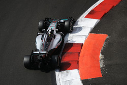 Lewis Hamilton, Mercedes AMG F1 W07 Hybrid