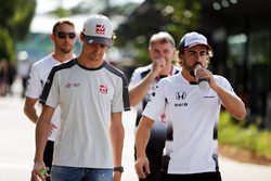(L to R): Esteban Gutierrez, Haas F1 Team with Fernando Alonso, McLaren