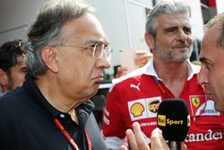 (L to R): Sergio Marchionne, Ferrari President and CEO of Fiat Chrysler Automobiles with Maurizio Arrivabene, Ferrari Team Principal