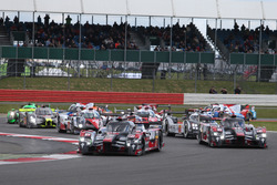 Marcel Fassler, Andre Lotterer, Benoit Treluyer, #07 Audi Sport Team Joest Audi R18 at the start of
