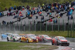 José María López, Citroën World Touring Car Team, Citroën C-Elysée WTCC leads