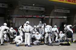 Valtteri Bottas, Williams FW38 pit stop