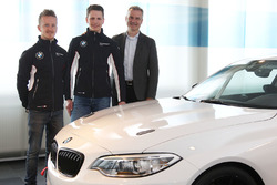 Ricky Collard and Nico Menzel with Jens Marquardt, BMW Motorsport Director