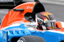 Pascal Wehrlein, Manor Racing MRT05