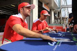 #71 AF Corse Ferrari 488 GTE: Davide Rigon, Sam Bird