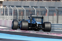 Pascal Wehrlein, Mercedes AMG F1 W06 Hybrid with 2017 Pirelli tyres