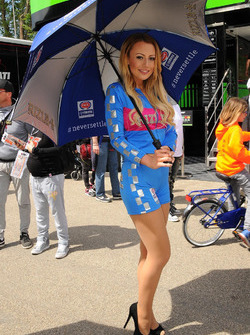 Grid Girl