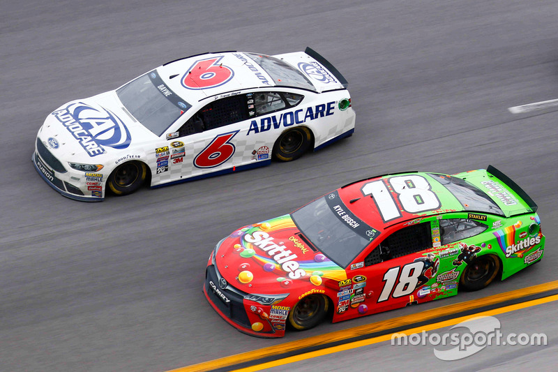 Kyle Busch, Joe Gibbs Racing Toyota