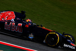 Daniil Kvyat, Scuderia Toro Rosso STR11