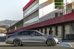 Nuova Mercedes Classe E AMG 4MATIC+ e S