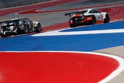 #88 Proton Racing Porsche 911 RSR: Khaled Al Qubaisi, David Heinemeier Hansson, Kevin Estre, #86 Gulf Racing Porsche 911 RSR: Michael Wainwright, Adam Carroll, Ben Barker