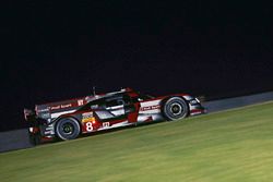 #8 Audi Sport Team Joest Audi R18: Lucas di Grassi, Loic Duval, Oliver Jarvis