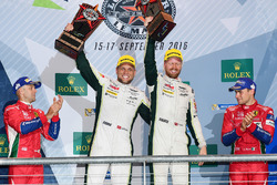 Podium LMGTE Pro : première place Marco Sorensen, Nicki Thiim, Aston Martin Racing
