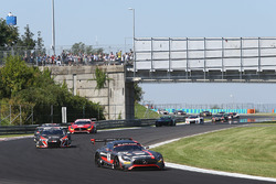 #84 AMG Team HTP Motorsport Mercedes AMG GT3: Dominik Baumann, Maximilan Bühk