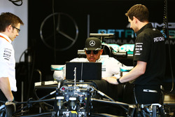 Lewis Hamilton, Mercedes AMG F1 W07 Hybrid