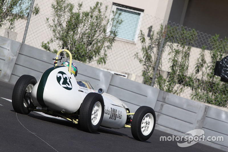 Formula junior, azione