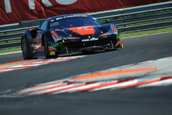Ferrari 488 #11: Giacomo Piccini, Michal Broniszewsk, Kessel Racing